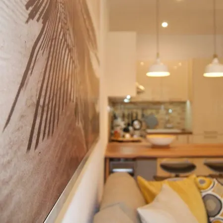 Sea-view Modern - 4 Guests - Kitchen סלוניקי